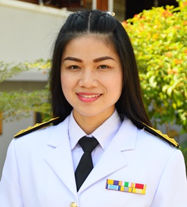 นางกรวรรณ ธิโปธิ